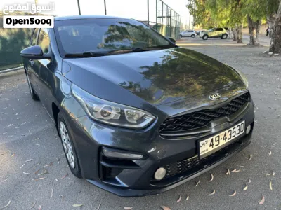Kia Cerato Standard 3