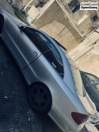 Mercedes Benz CLK-Class CLK 200 3