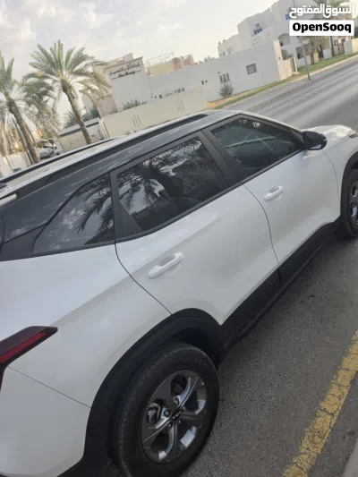 Kia Seltos EX 4