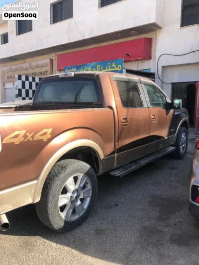 Ford F-150 Lariat 3