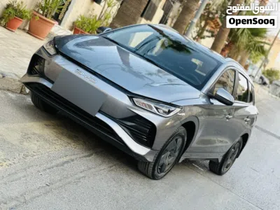 بي واي دي E2 3