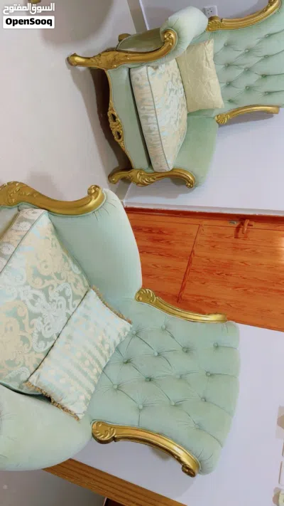 طقم كنب تركي بحاله جيده 4