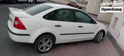 فورد فوكس Standard 3