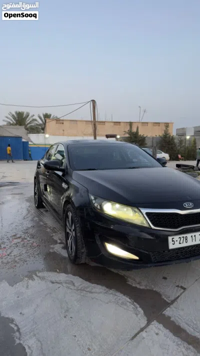 Kia K5 EX 2