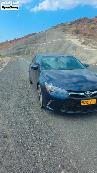 Toyota Camry LE 4