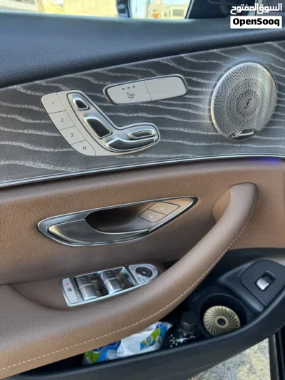 Mercedes Benz E-Class E 200 4