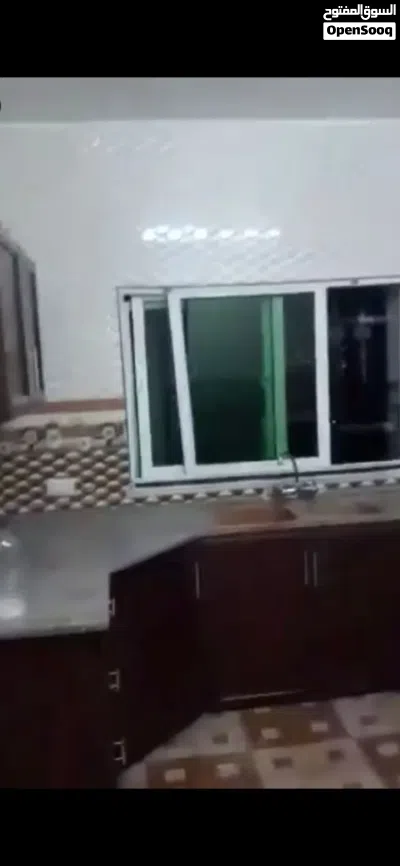 بيت للايجار طابق ارضي 3