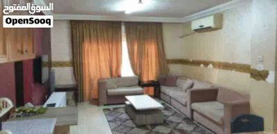 كنب امريكي خشب ممتاز غير تجاري مستعمل للبيع يحتاج صيانه خفيفه 3