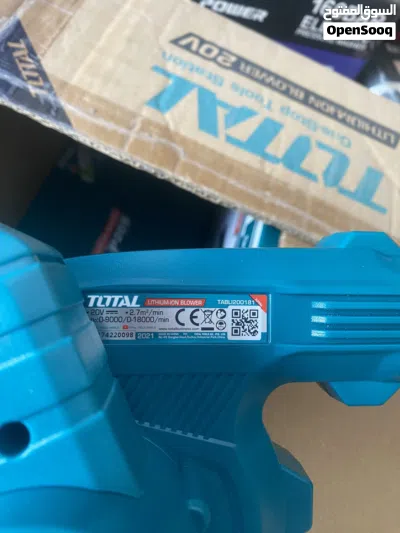 منفاخ هواء يعمل بالبطارية من شركة TOTAL الاصلية 4