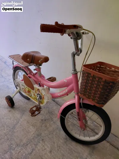 pink cycle for girl .cycle size 18 inch 2