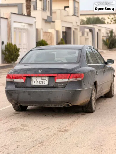 Hyundai Azera Standard 2