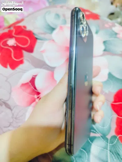 موبايل ايفون 11 برو ماكس 2