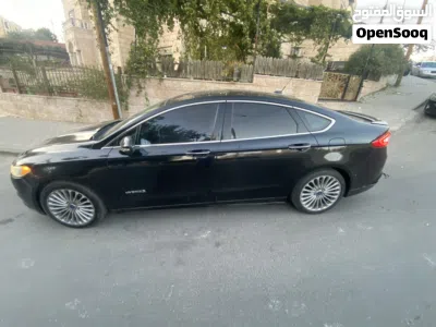 Ford Fusion Titanium 4