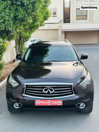 Infiniti QX70 Luxury 4