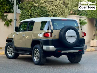 تويوتا FJ GXR 4