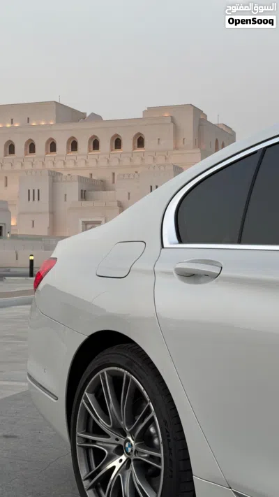 BMW 7 Series 730 3