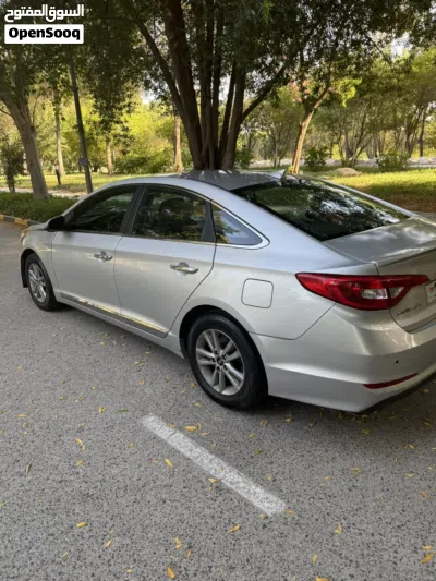 Hyundai Sonata Sport 4