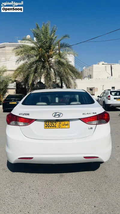 هيونداي النترا Standard 4
