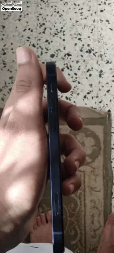 ايفون12 للبيع 2