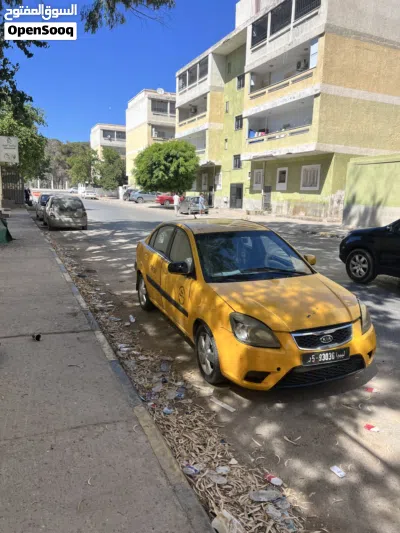 Kia Rio EX 2