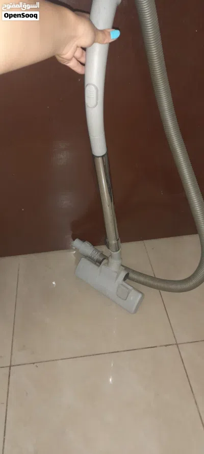 مكنسه كهربائي EAS مستعمله 3