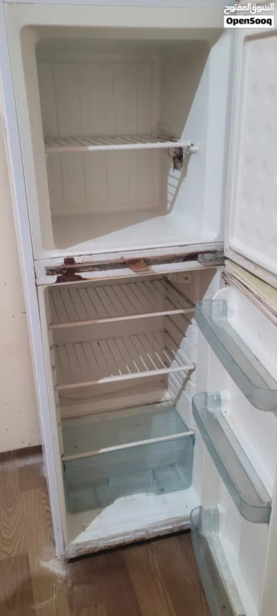 ثنتين ثلاجات كهرباء استخدام منزلي بسيط 3