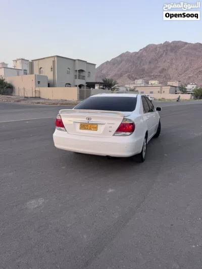 Toyota Camry SE 4