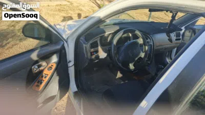 Hyundai Avante Standard 2