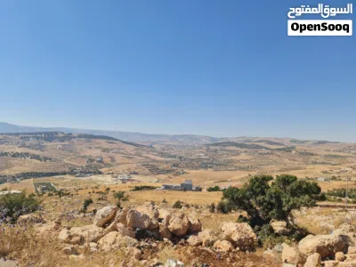 عنيبة قطع مميزه جدا 1700م وأطلاله ممتازه وقويه من المالك مباشره 2