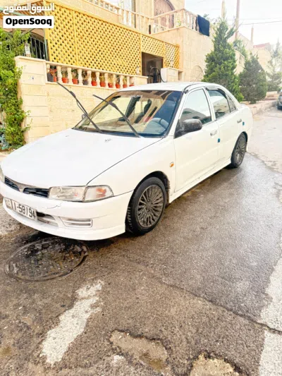 Mitsubishi Lancer Standard 3