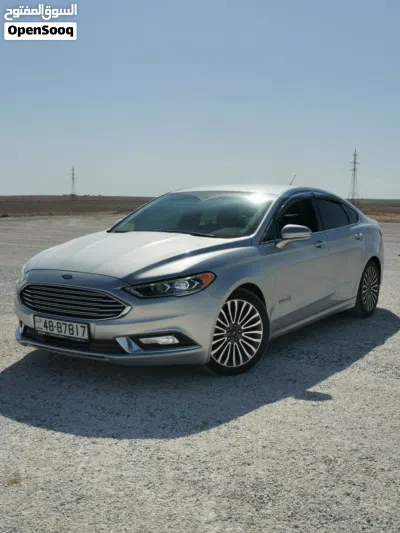 Ford Fusion Titanium 2