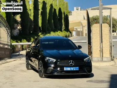 مرسيدس بنز الفئة-E E 300 2
