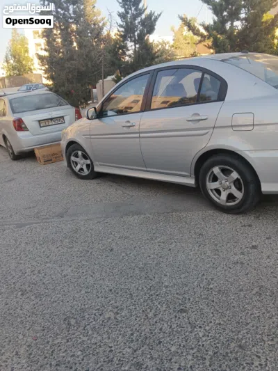 Hyundai Verna S 4