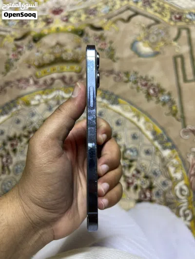 للبيع أيفون 13 برو ماكس 3