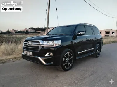 تويوتا لاند كروزر GXR 3