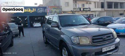 Toyota Sequoia SR 5 3