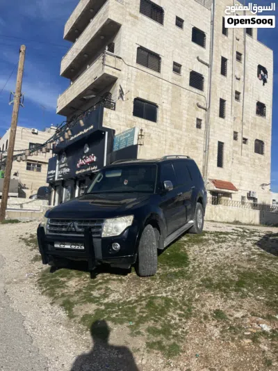 ميتسوبيشي باجيرو GLS 3