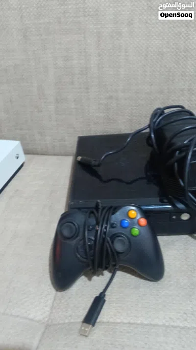 اكسبوكس وان إس واكسبوكس 360 4