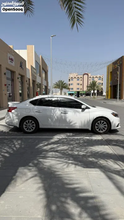 Nissan Sentra SV 2