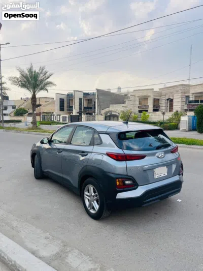 هيونداي كونا 2.0 I4 FWD 4