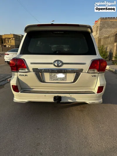 Toyota Land Cruiser GXR 4