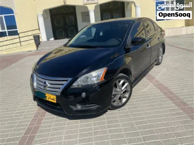 Nissan Sentra SR 2