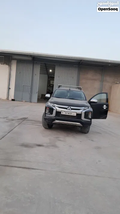 ميتسوبيشي L200 Double Cab GLX 2