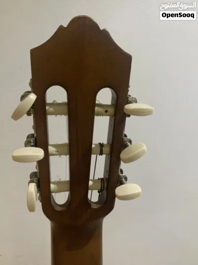 Classic guitar (slightly used)for sale 3
