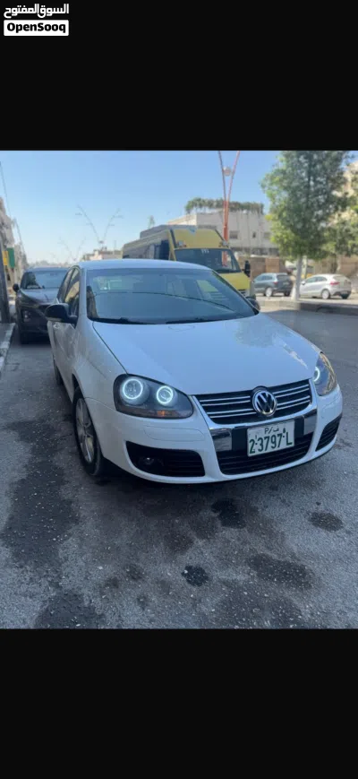 فولكسفاغن جيتا Standard 4