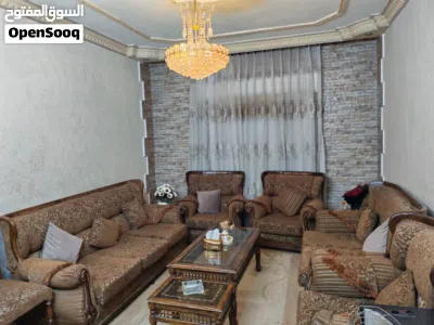 طقم كنب 8 مقاعد مع طاولتهم وسجاد 2
