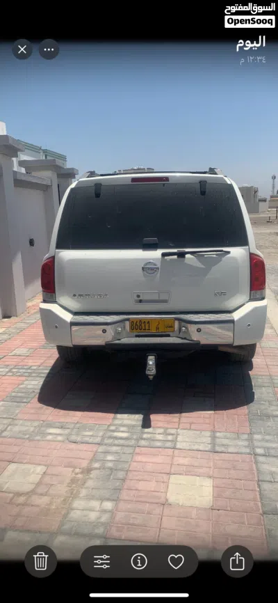 Nissan Armada Platinum 2