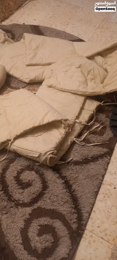 لحاف وسوار محيط لسرير الاطفال 120× 60 من ايكيا مع كوت 4