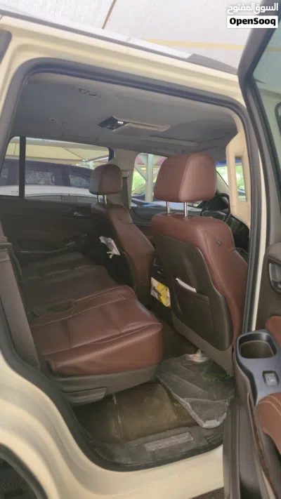 Chevrolet Tahoe LTZ 2