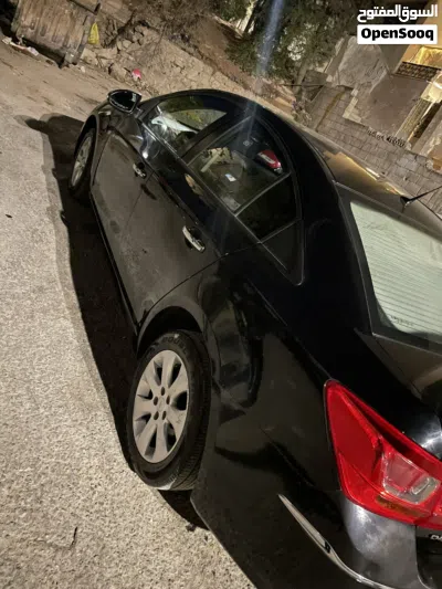 Chevrolet Cruze Standard 3